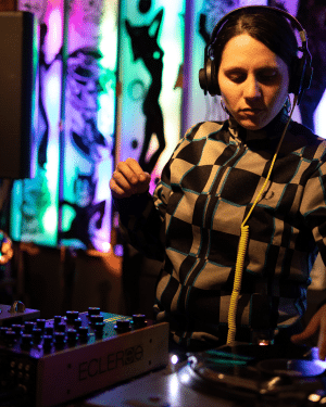 FRED PERRY - Crimson Serpents Outpost