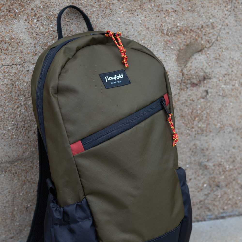 Olive Large Optimist Backpack 18L Flowfold.