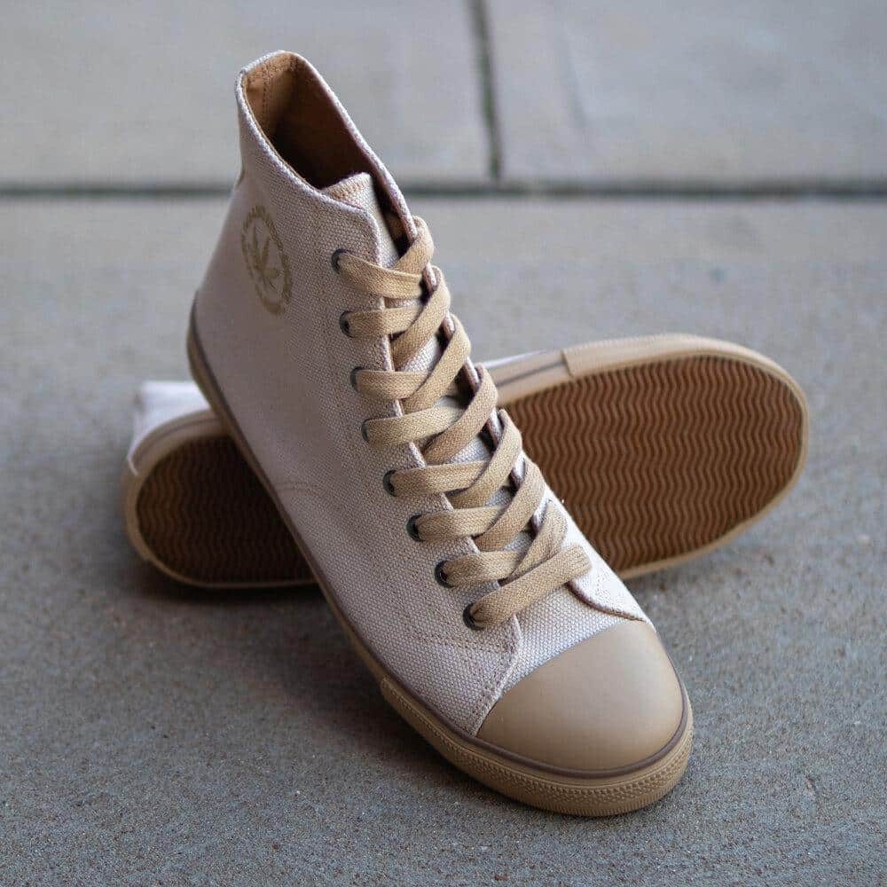 Billy Off-White High Top by Greenergrass.