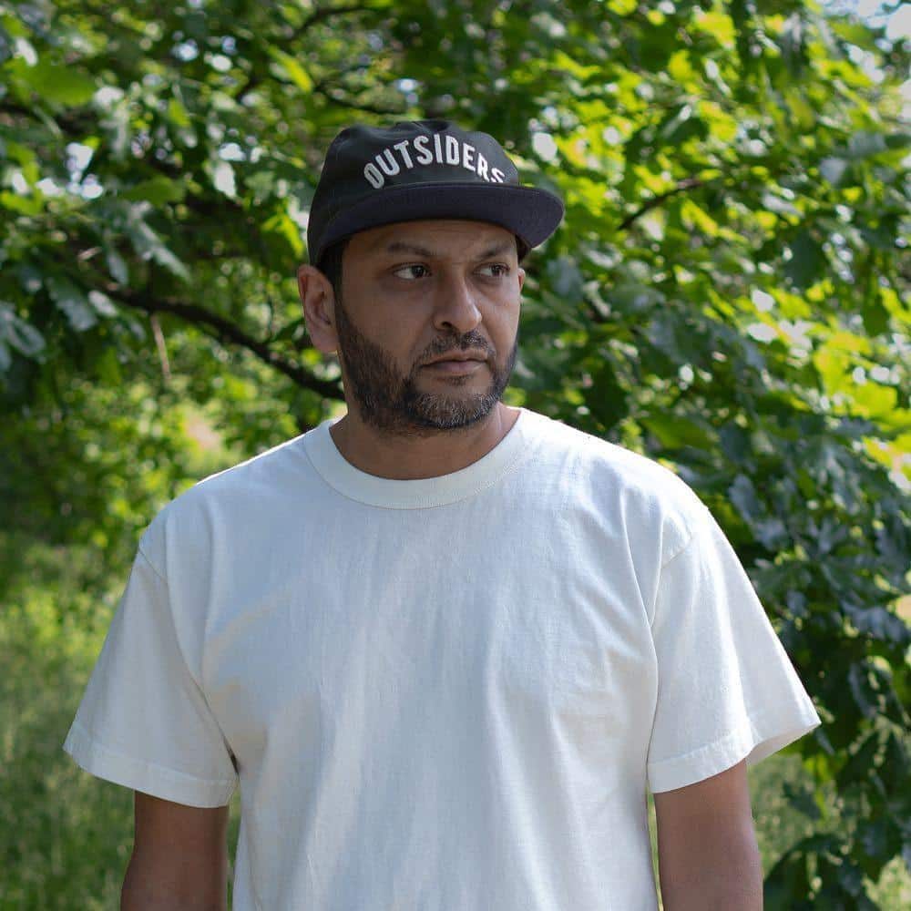 Off-White Boxy Heavyweight Tee. Close-up view.